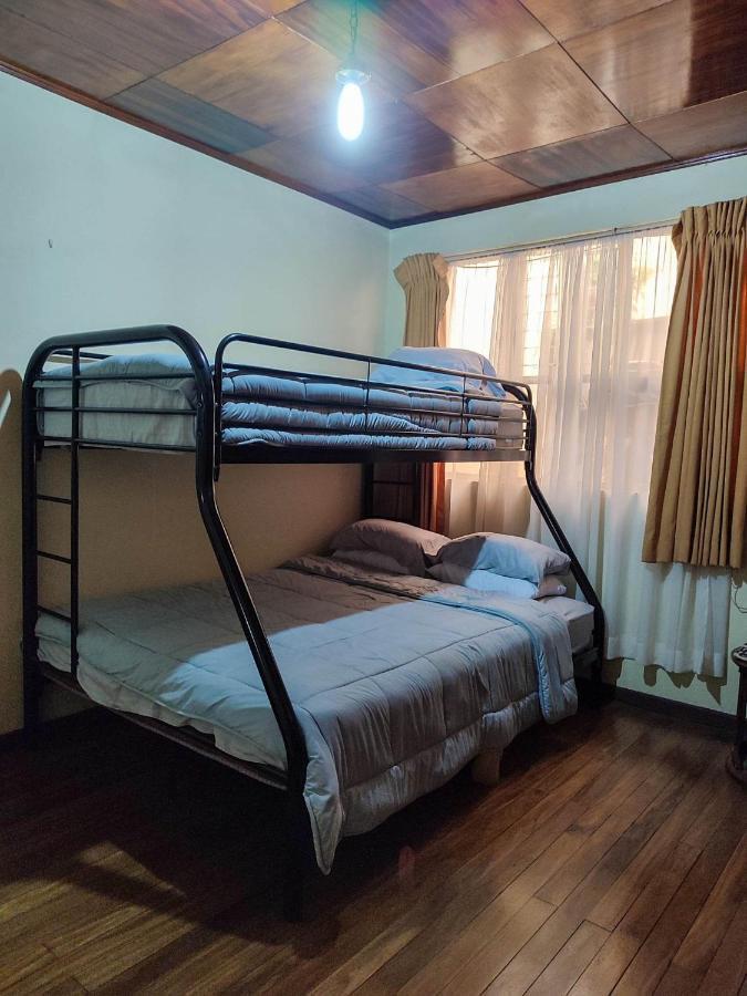 The Cozy Cactus House B&B Cartago Centro English Spoken Exterior photo